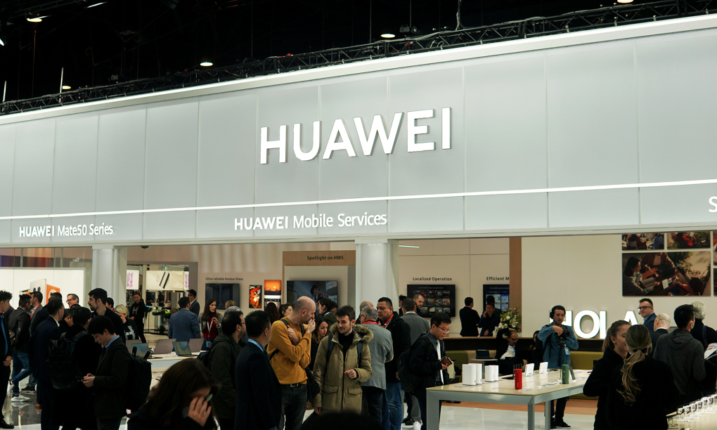 Vì sao khó mua Huawei Mate 60?