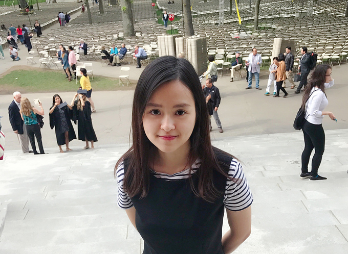 Cô gái Việt ở Harvard đòi công lý cho sinh viên quốc tế